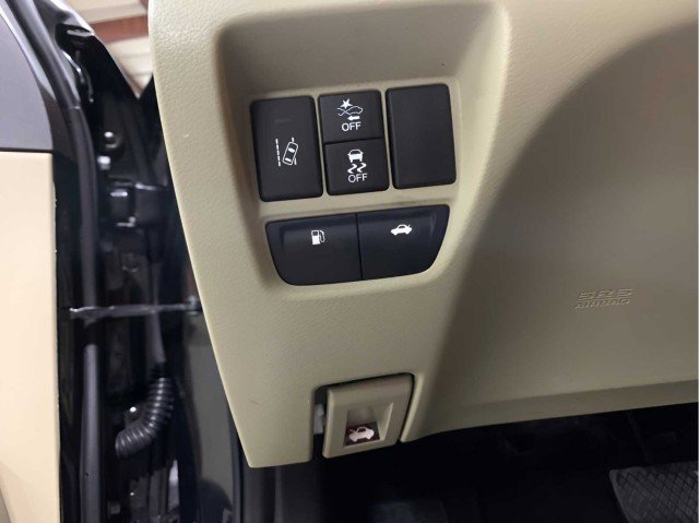 Used 2019 Acura TLX FWD image 34