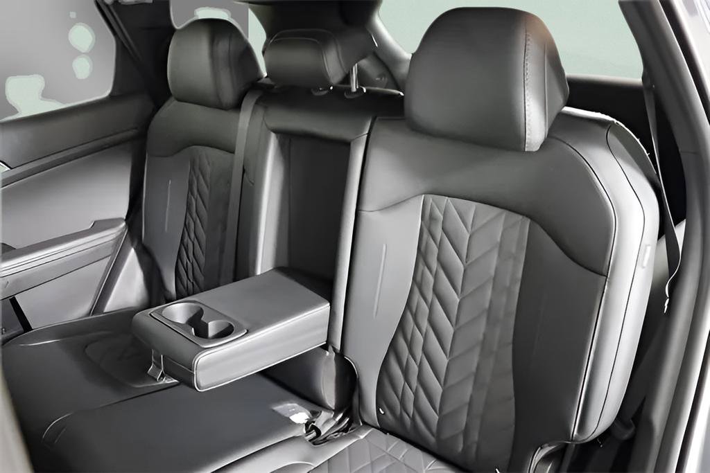 Used 2024 Kia Sportage X-Line w/ X-Line Premium Package image 45