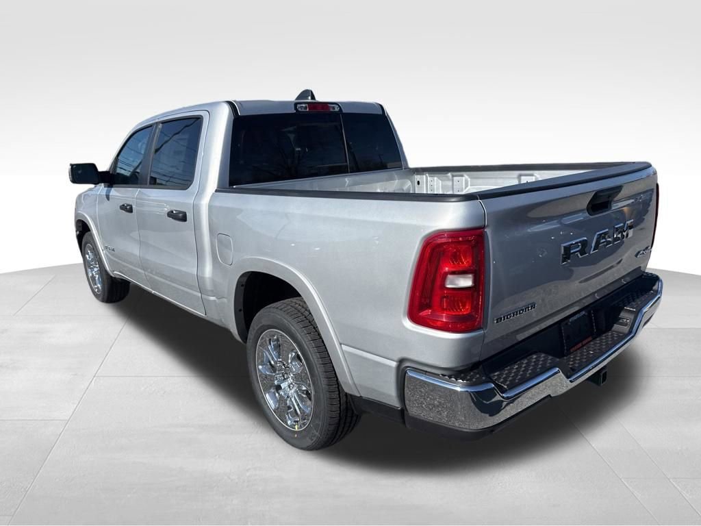 New 2026 RAM 1500 4x4 Crew Cab image 3