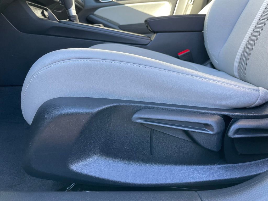 Certified 2025 Honda Civic Sport image 24