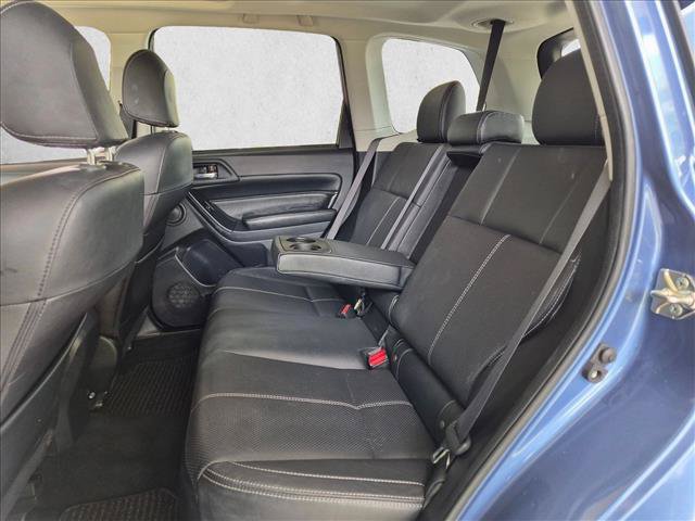 Used 2017 Subaru Forester 2.5i Touring AWD/4WD image 17