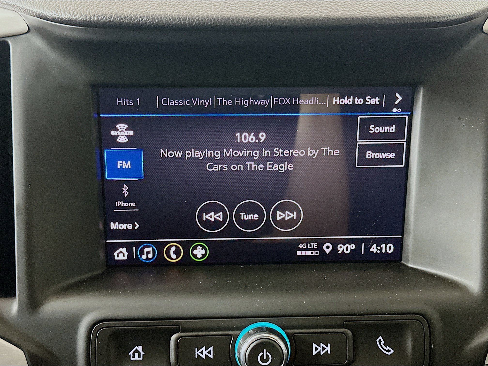 Used 2023 GMC Terrain SLE FWD image 19