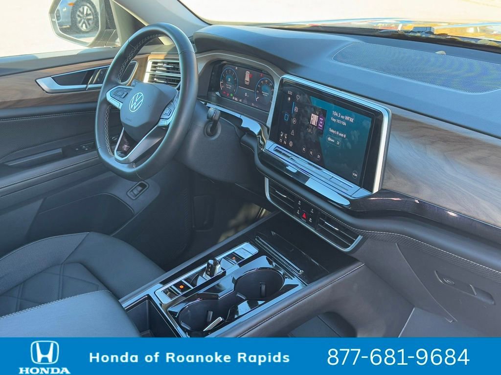 Used 2024 Volkswagen Atlas SE image 5