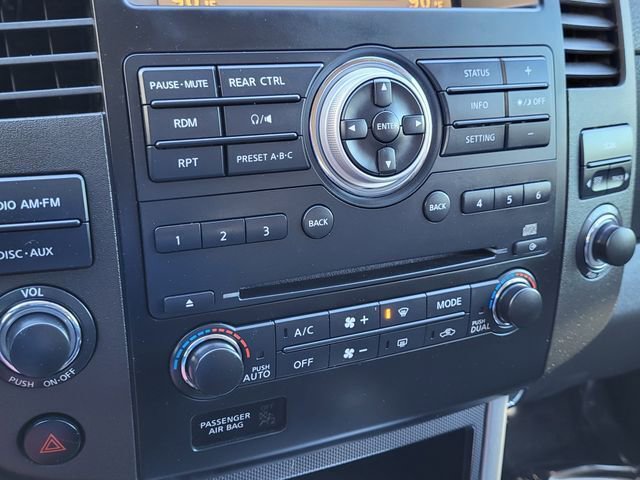 Used 2011 Nissan Pathfinder SV image 22