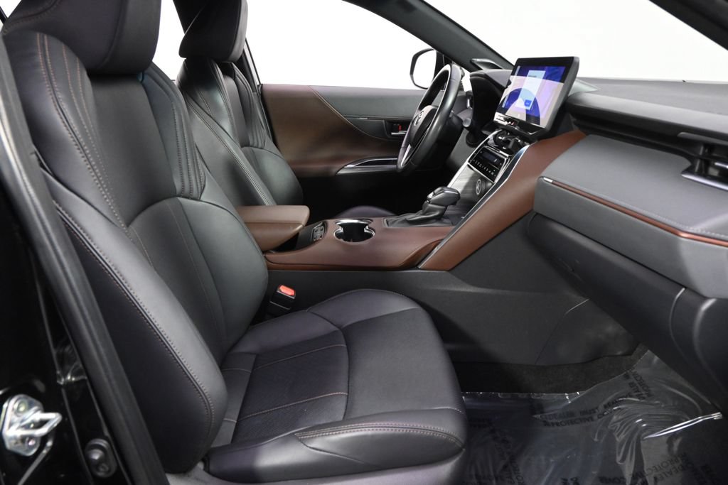 Used 2023 Toyota Venza Limited AWD/4WD image 15