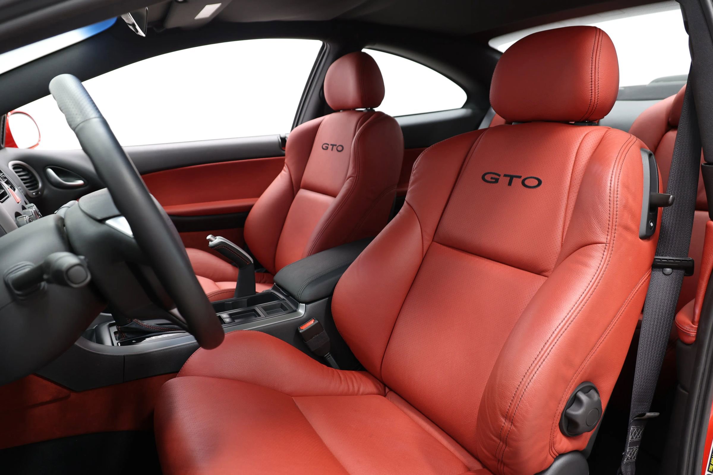Used 2005 Pontiac GTO RWD image 16