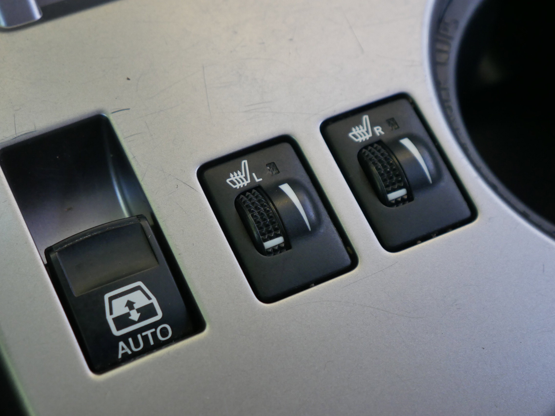 Used 2022 Toyota 4Runner SR5 Premium w/ Moonroof Package image 18