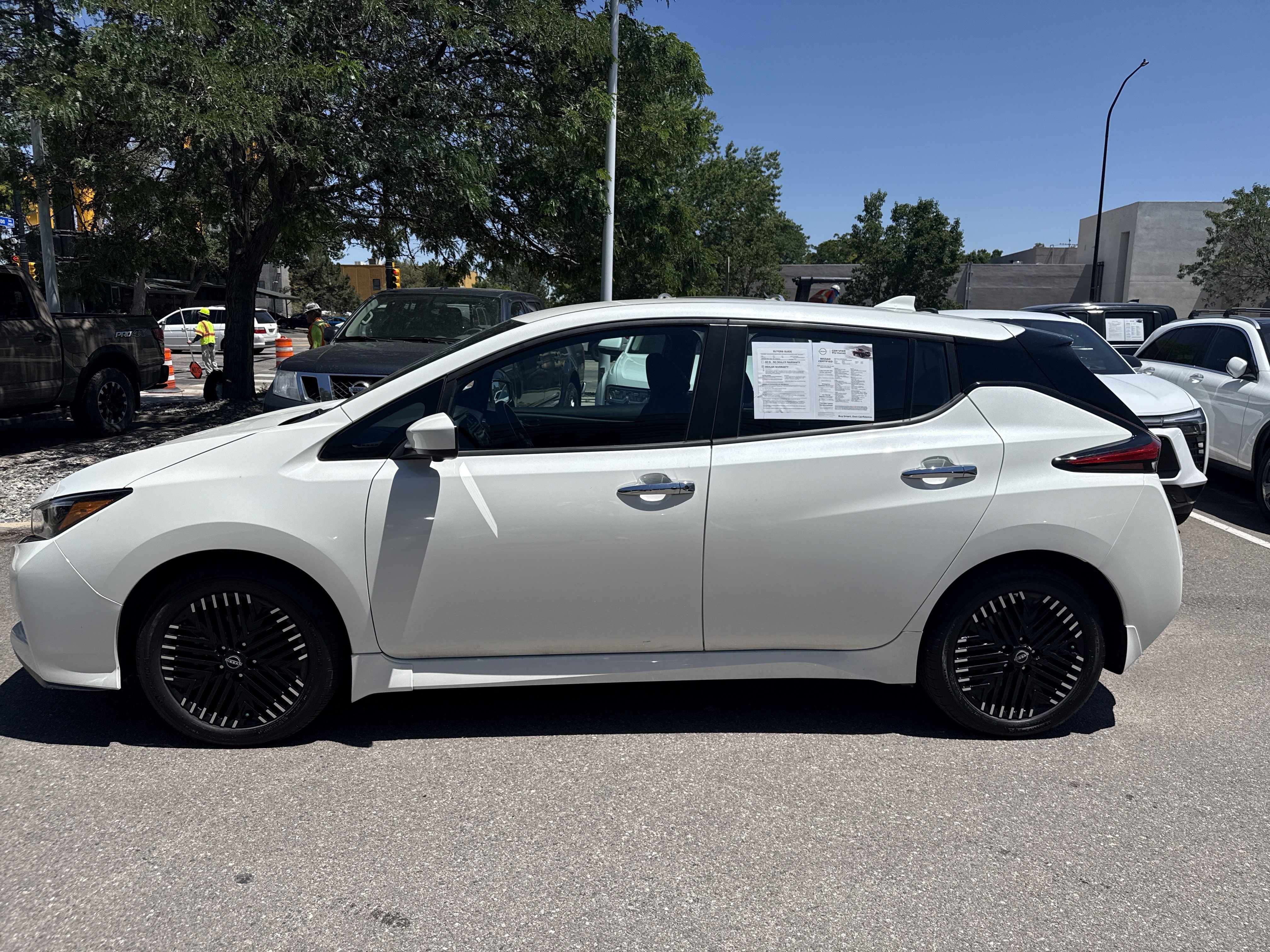 Certified 2024 Nissan Leaf SV Plus FWD image 6
