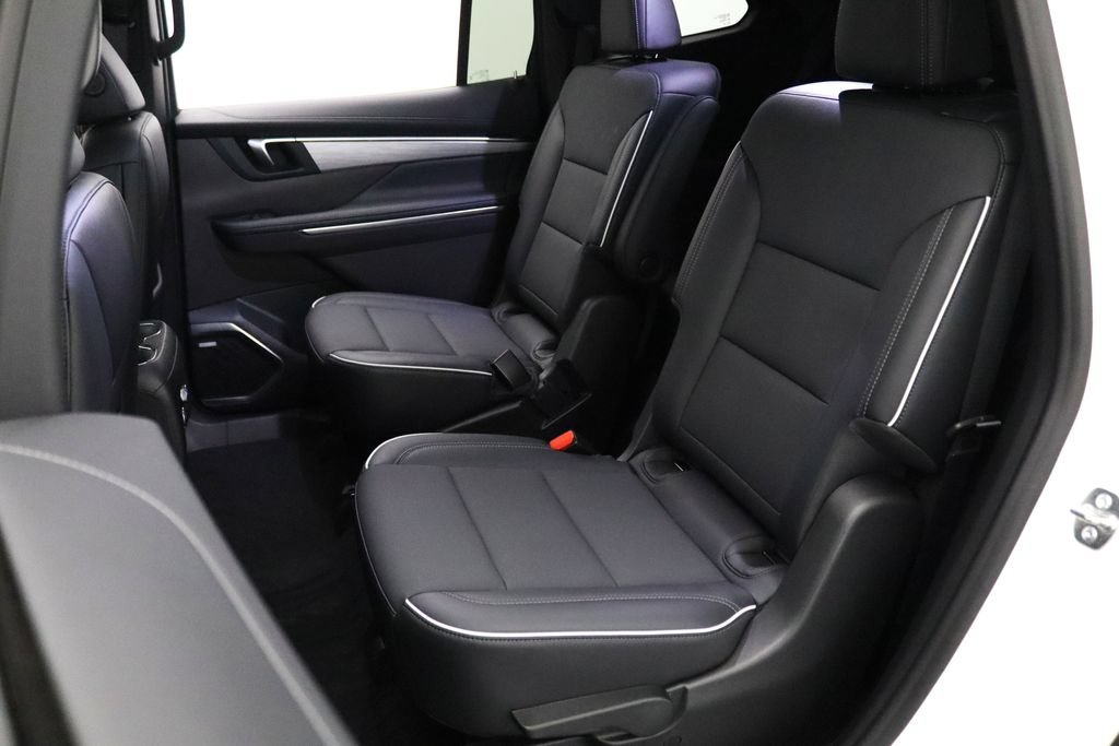 Used 2026 Buick Enclave Preferred FWD image 8
