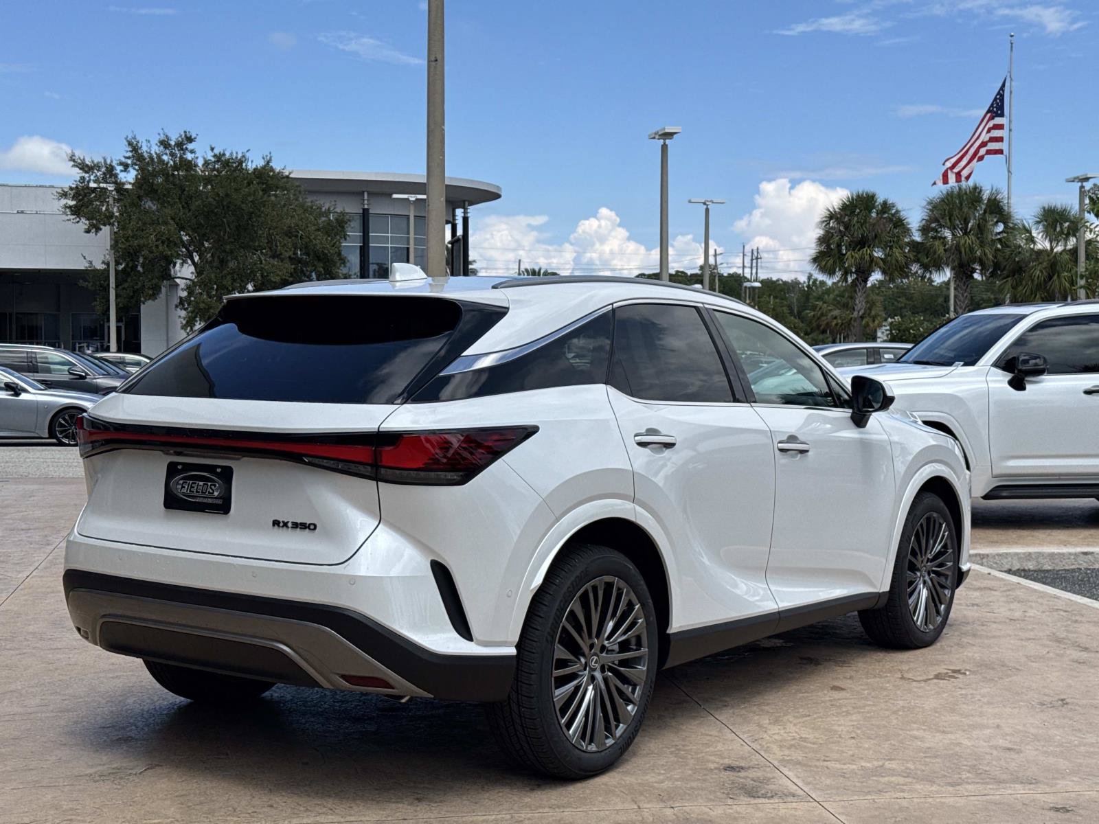 New 2026 Lexus RX 350 FWD image 3