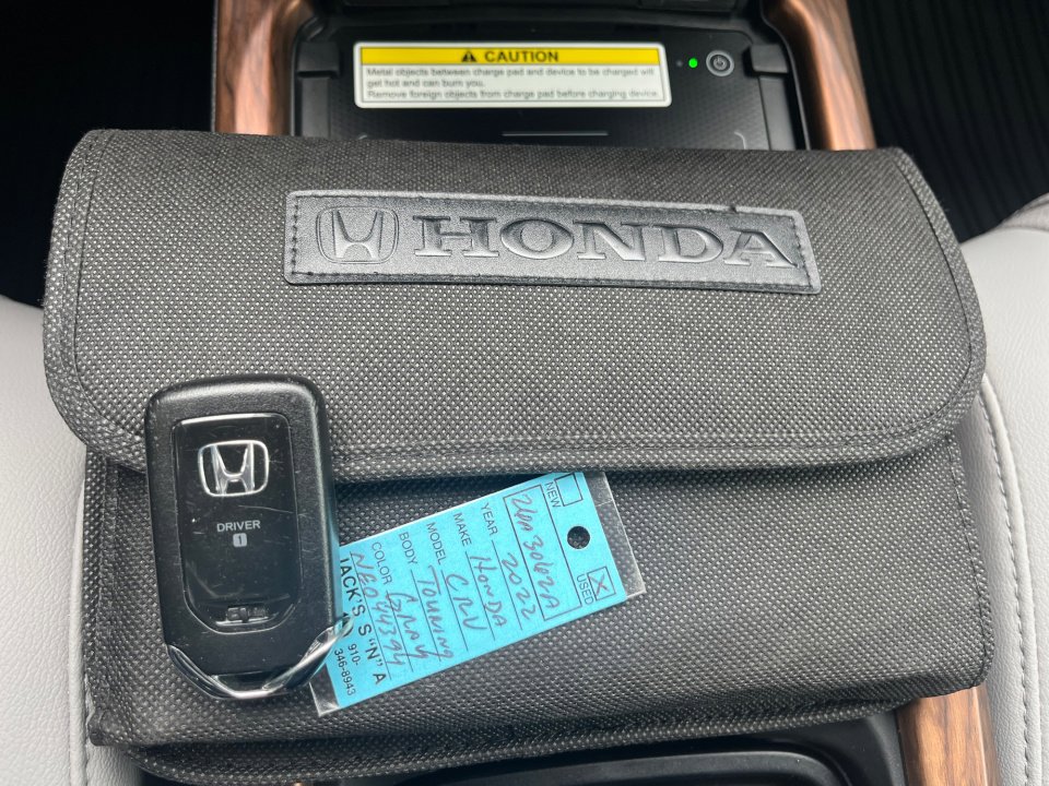 Used 2022 Honda CR-V Touring image 34