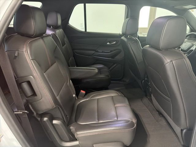Used 2023 Chevrolet Traverse RS AWD/4WD image 26