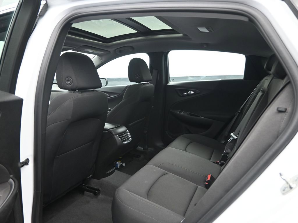 Used 2024 Chevrolet Malibu LT image 28