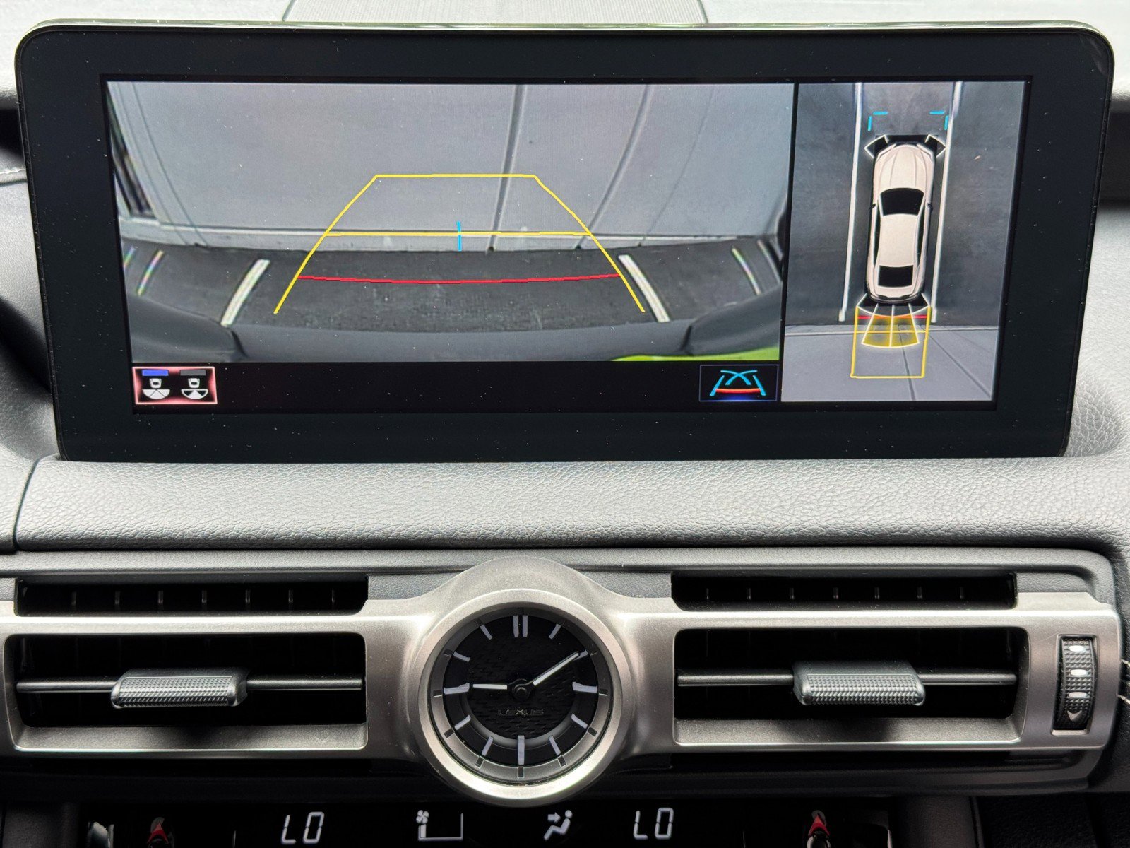Used 2022 Lexus IS 500 w/ Accessory Package 2 RWD image 28