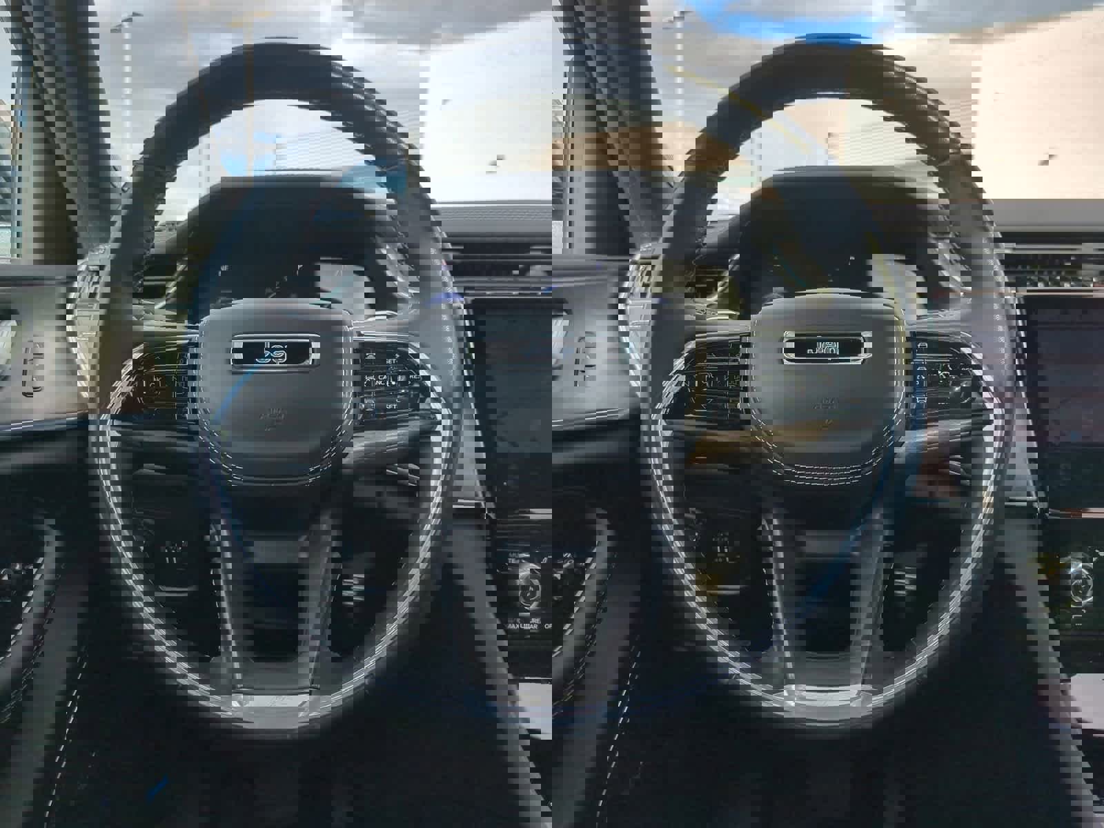 Used 2022 Jeep Grand Cherokee Overland image 24