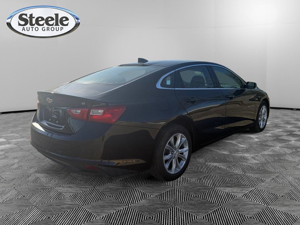 Used 2025 Chevrolet Malibu LT image 5