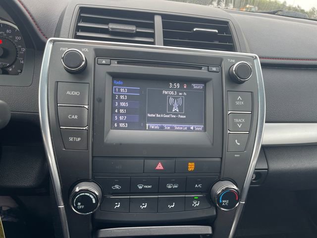 Used 2017 Toyota Camry SE FWD image 22