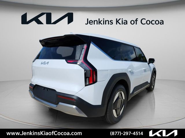 New 2026 Kia EV9 Light RWD image 5