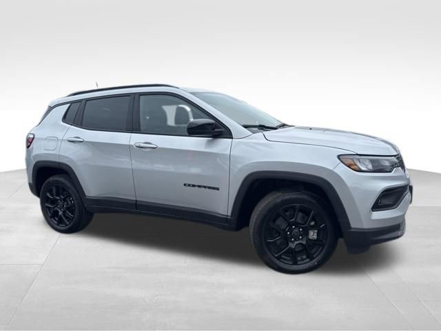 New 2026 Jeep Compass Latitude AWD/4WD image 1