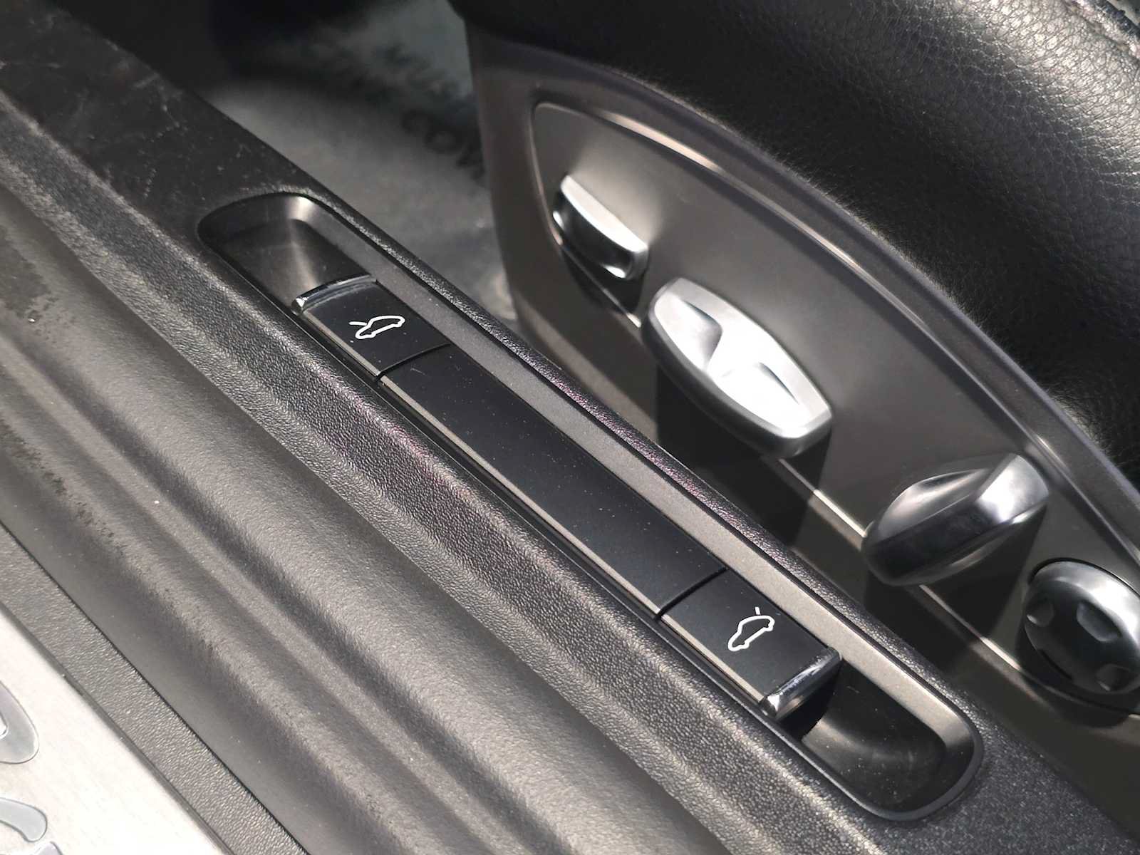 Used 2017 Porsche 718 Boxster RWD image 20