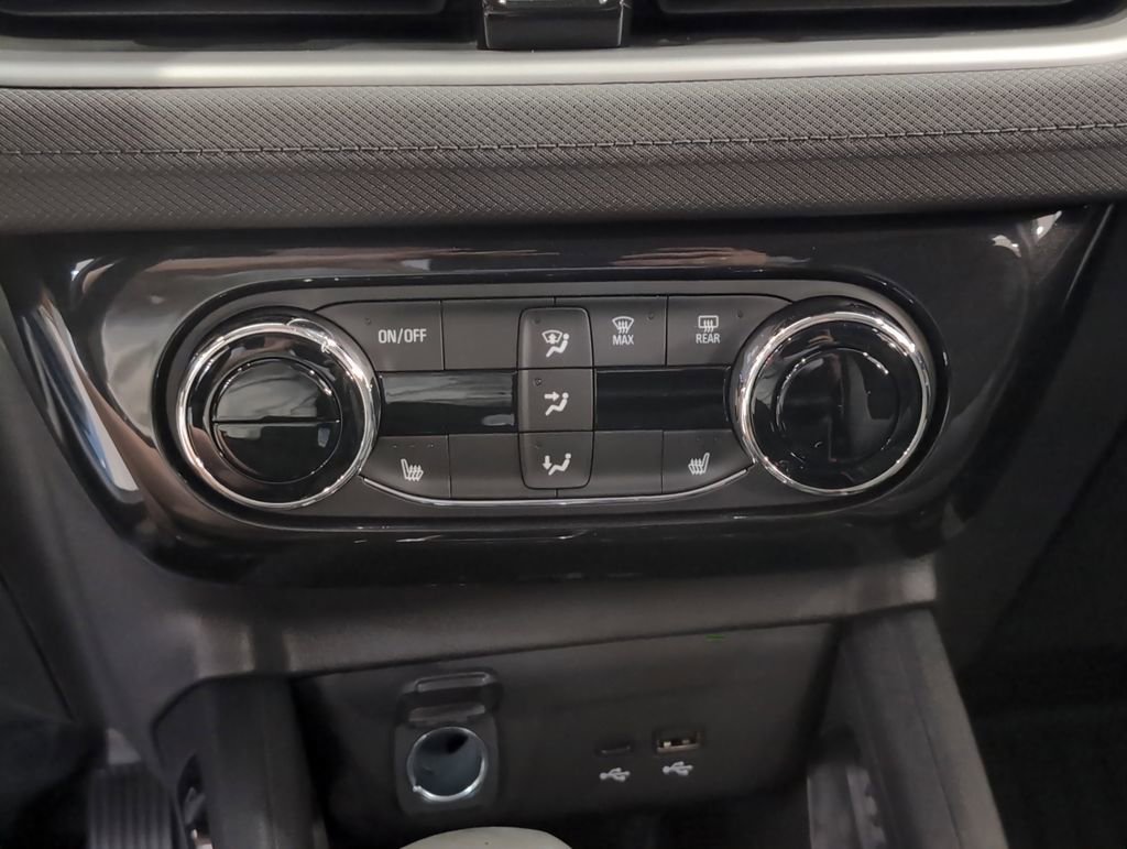 New 2026 Chevrolet TrailBlazer LT FWD image 19