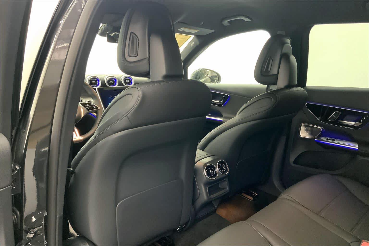 New 2026 Mercedes-Benz GLC 300 image 18