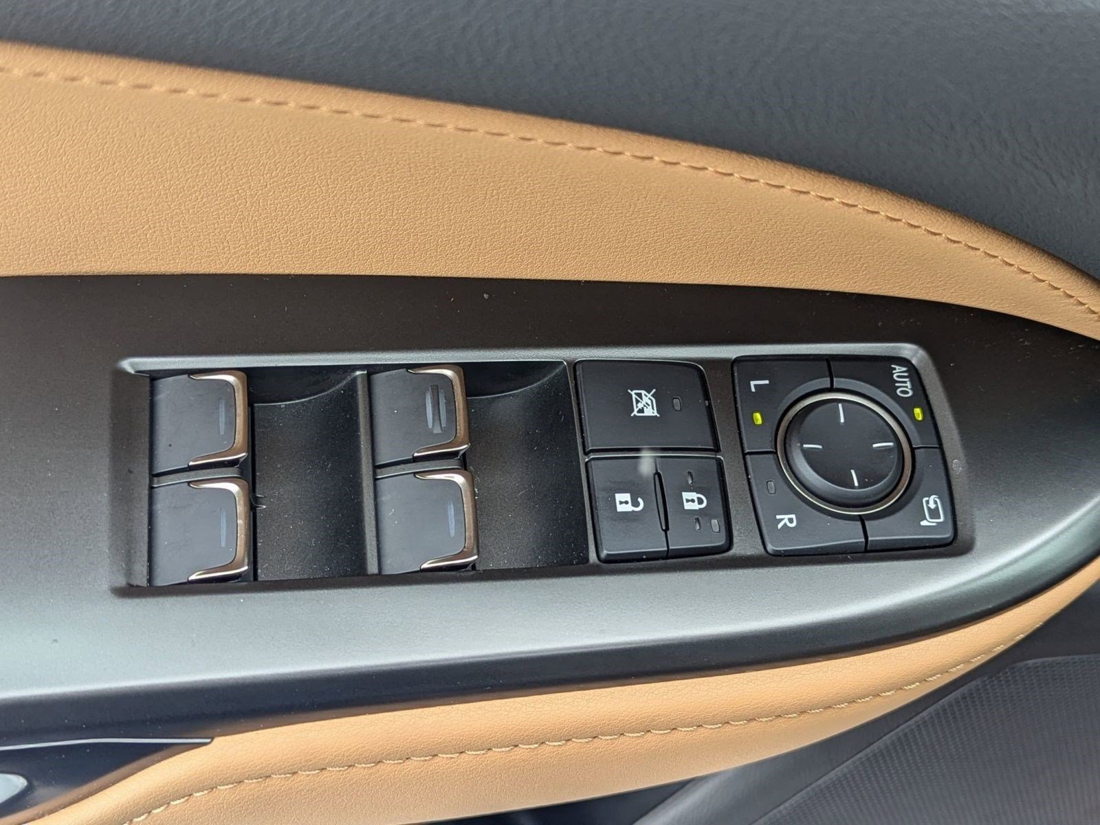 Certified 2025 Lexus NX 350 AWD image 21