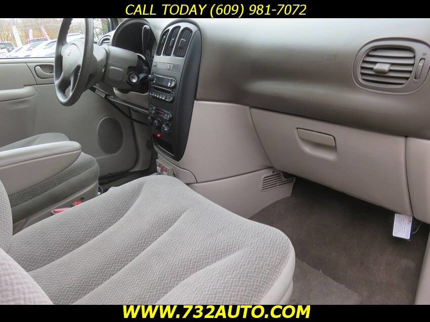 Used 2005 Dodge Grand Caravan SE w/ Popular Equipment Group I image 6