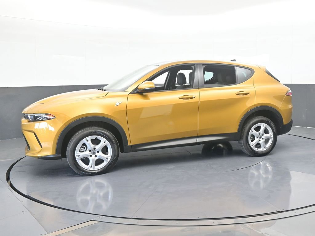 Used 2024 Dodge Hornet GT Plus image 2