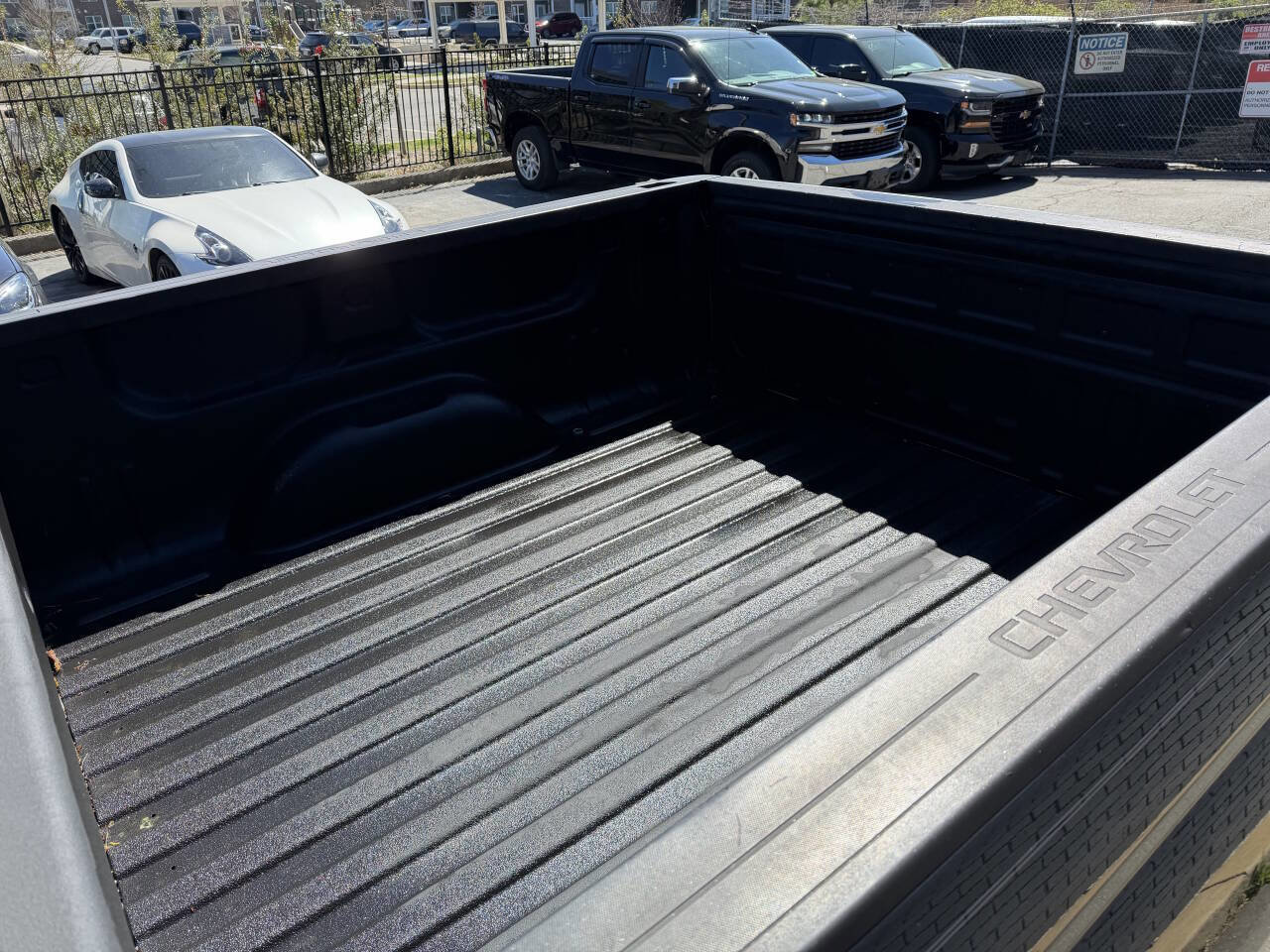 Used 2018 Chevrolet Silverado 1500 LTZ Z71 w/ LTZ Plus Package image 12