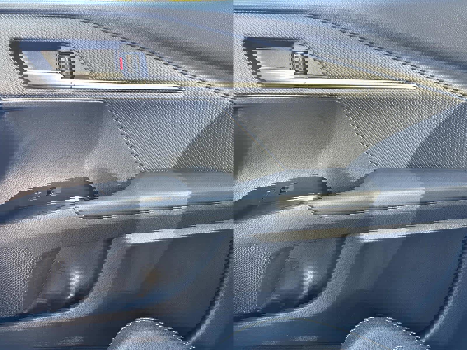 Used 2025 Toyota Camry SE image 22