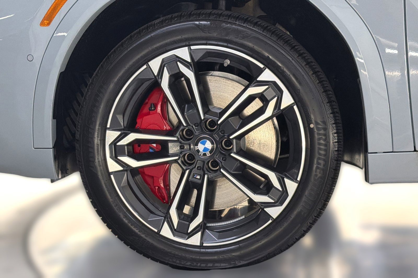 New 2026 BMW X2 xDrive28i w/ M Sport Package AWD/4WD image 12