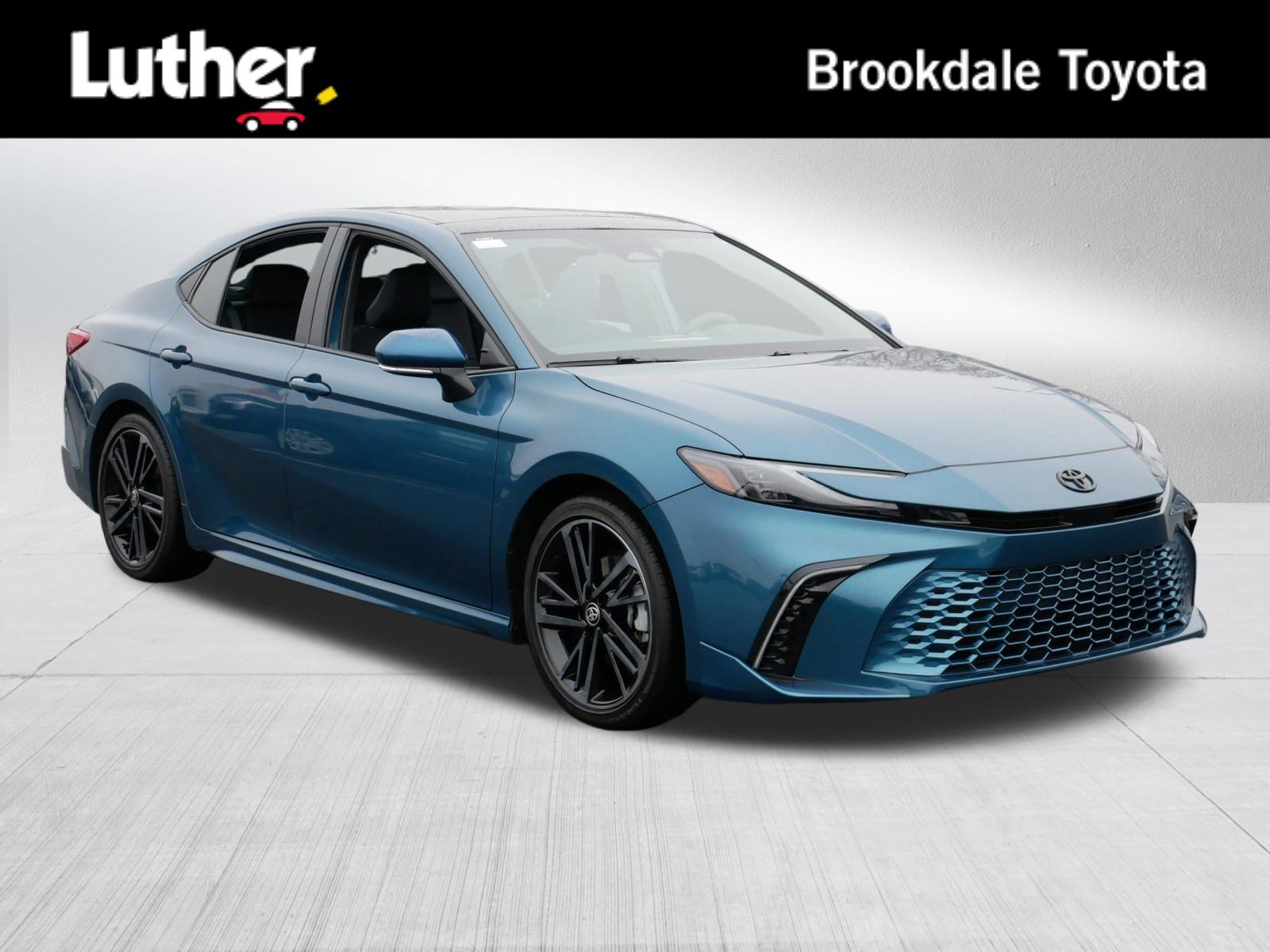 Certified 2025 Toyota Camry XSE FWD image 1