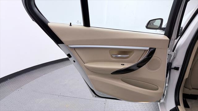 Used 2016 BMW 328i Sedan RWD image 16