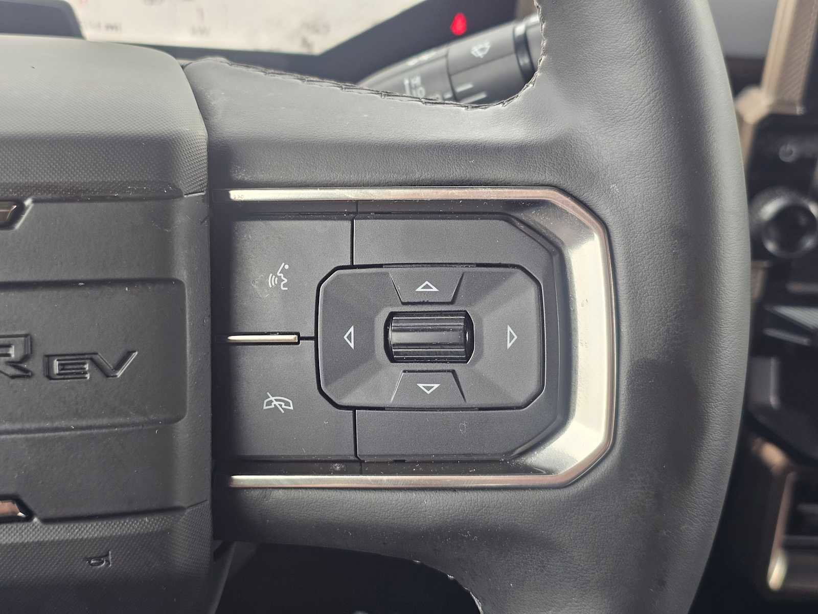 Used 2024 GMC Hummer EV 2X w/ Extreme Off-Road Package image 30