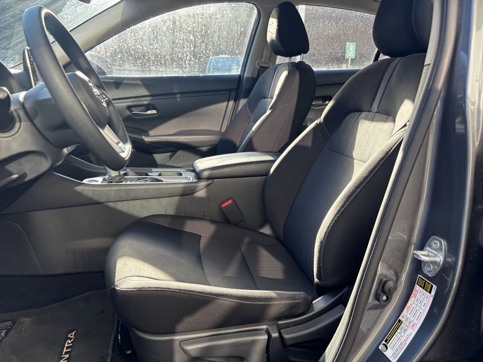 Used 2025 Nissan Sentra SV FWD image 36