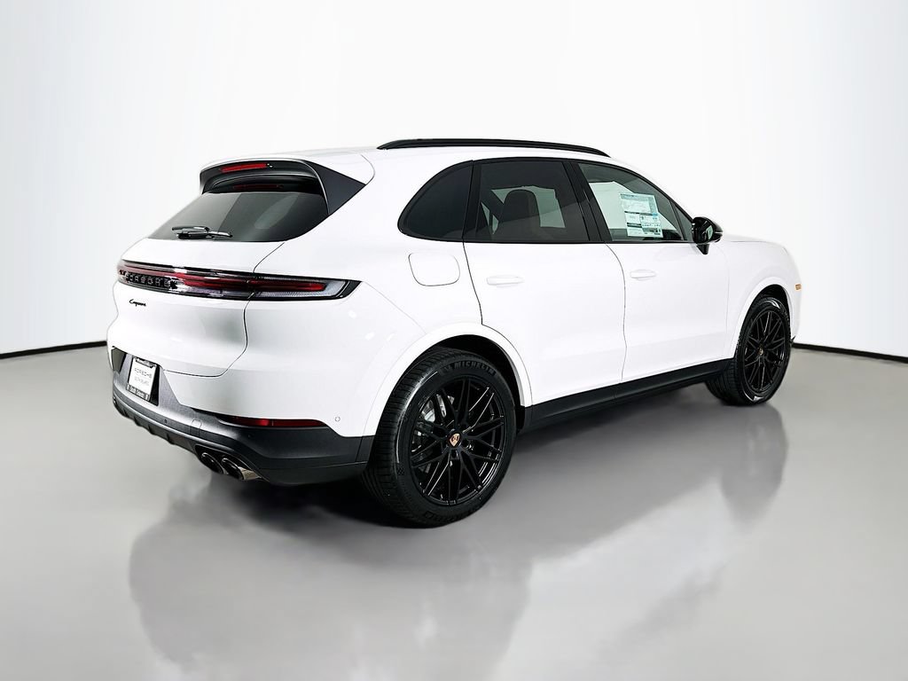 Certified 2026 Porsche Cayenne AWD/4WD image 9