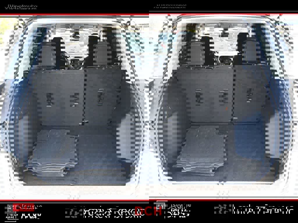 Used 2023 GMC Terrain SLE w/ Elevation Edition image 22