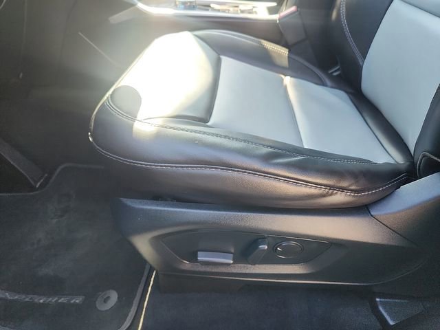 Certified 2023 Ford Explorer XLT w/ Equipment Group 202A AWD/4WD image 23