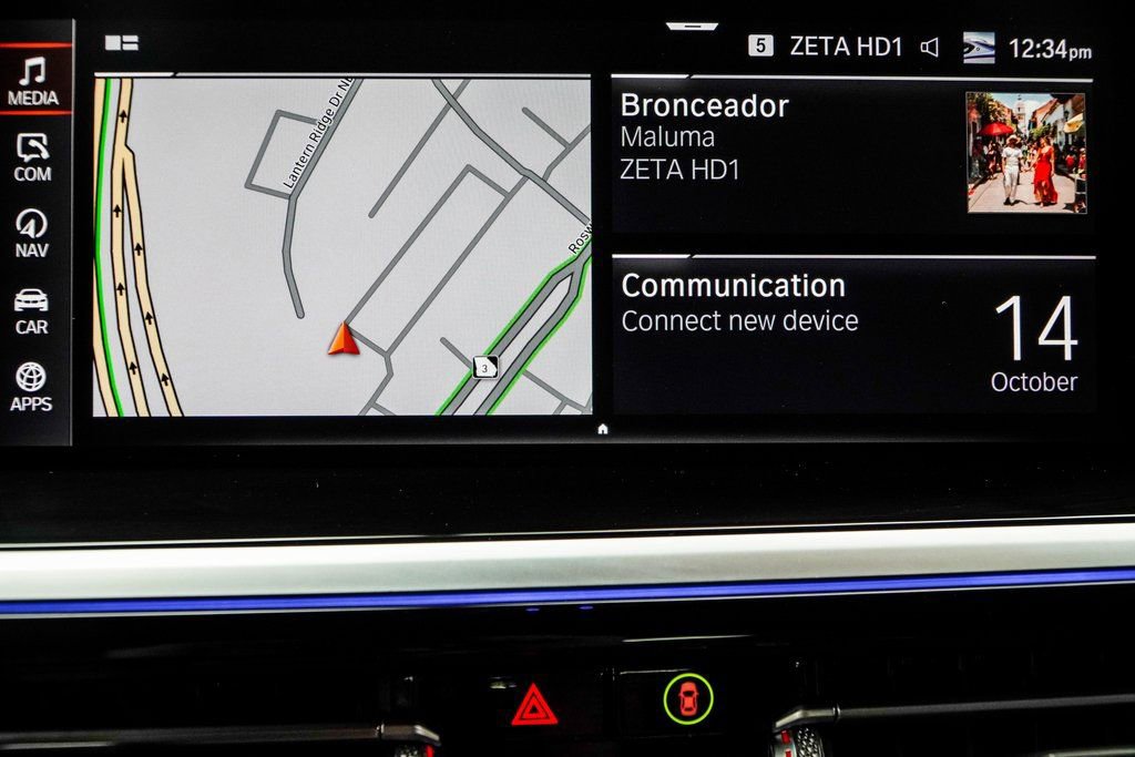 Used 2023 BMW Z4 M40i w/ Premium Package image 25