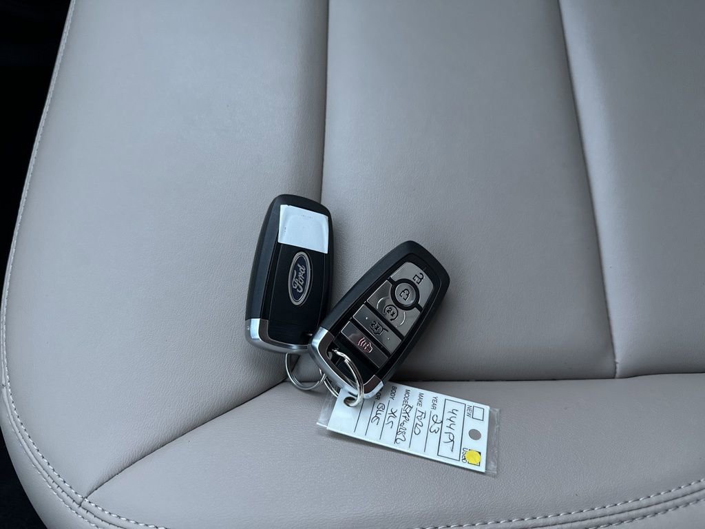 Used 2023 Ford Explorer XLT w/ Equipment Group 202A image 26