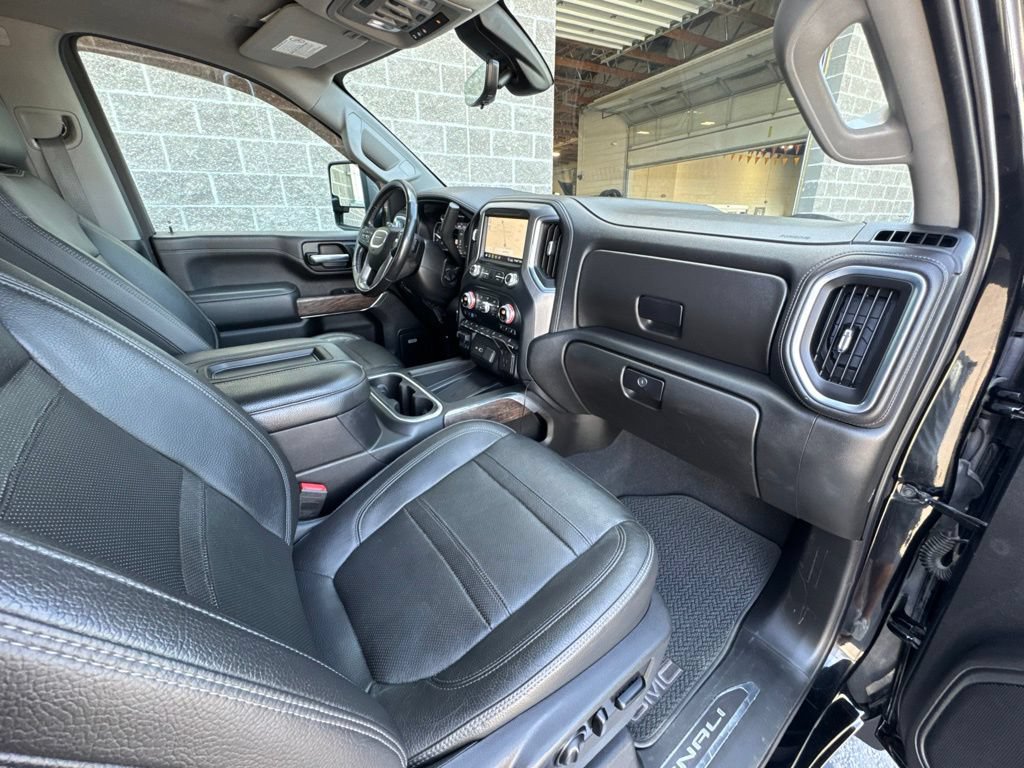 Used 2020 GMC Sierra 3500 Denali w/ Denali Ultimate Package AWD/4WD image 54