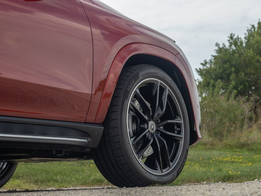 New 2025 Mercedes-Benz GLS 450 4MATIC image 33