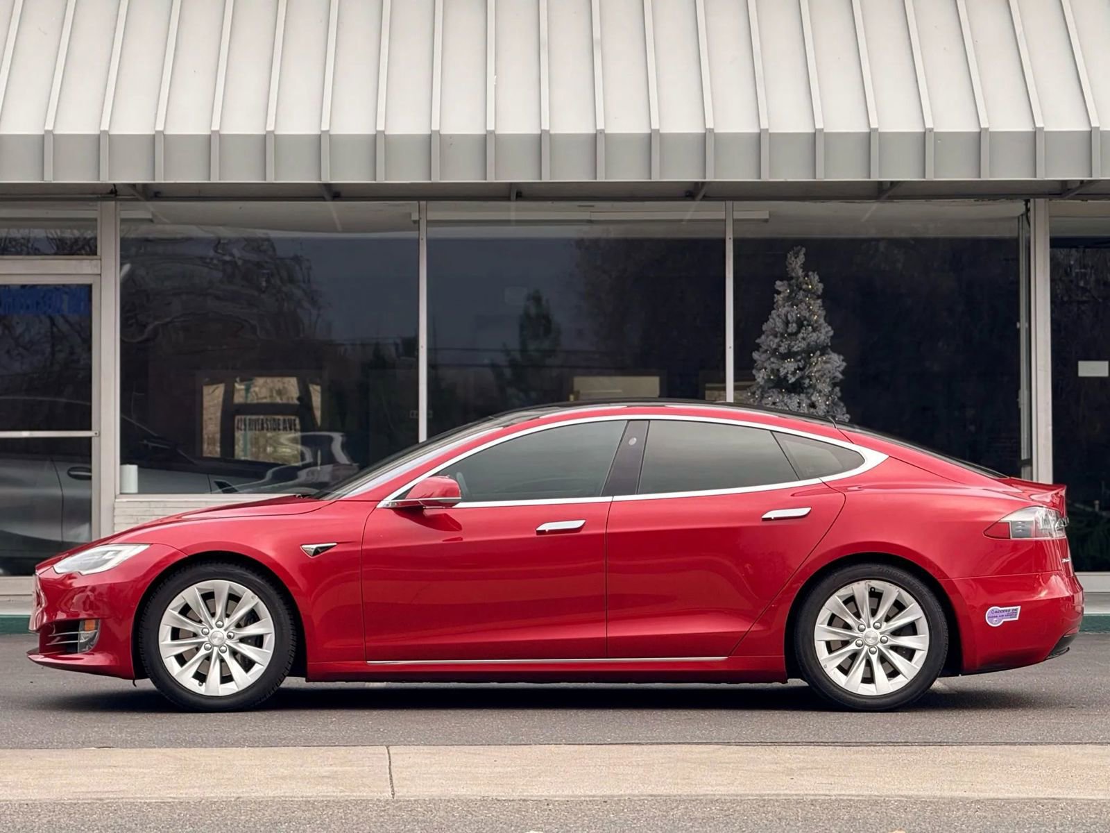 Used 2018 Tesla Model S 75D AWD/4WD image 6