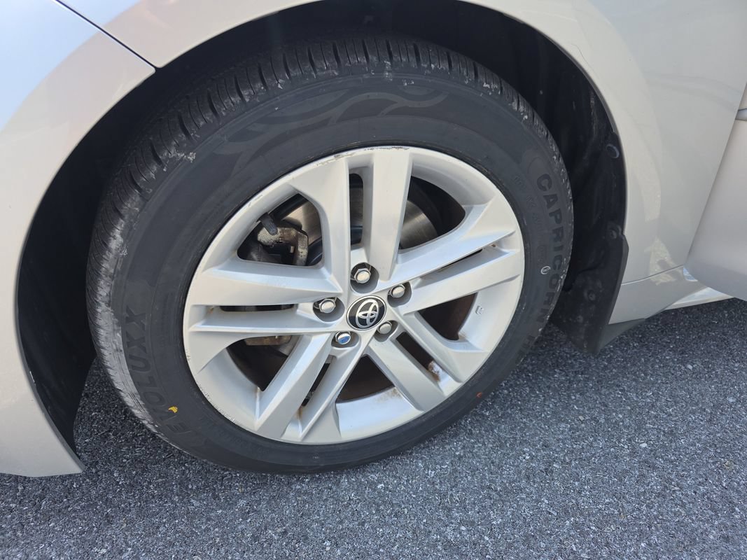 Used 2019 Toyota Corolla SE FWD image 30