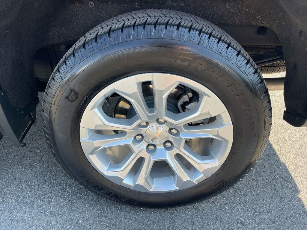 Used 2024 Chevrolet Silverado 1500 LTZ w/ LTZ Convenience Package II image 34