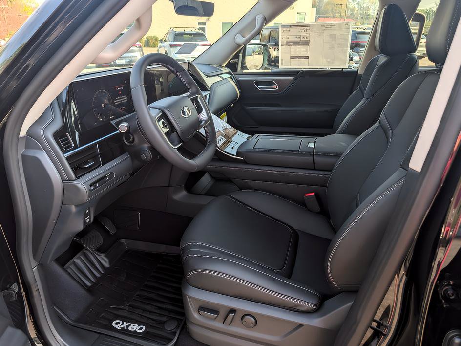 Certified 2026 INFINITI QX80 Pure w/ Cargo Package AWD/4WD image 11