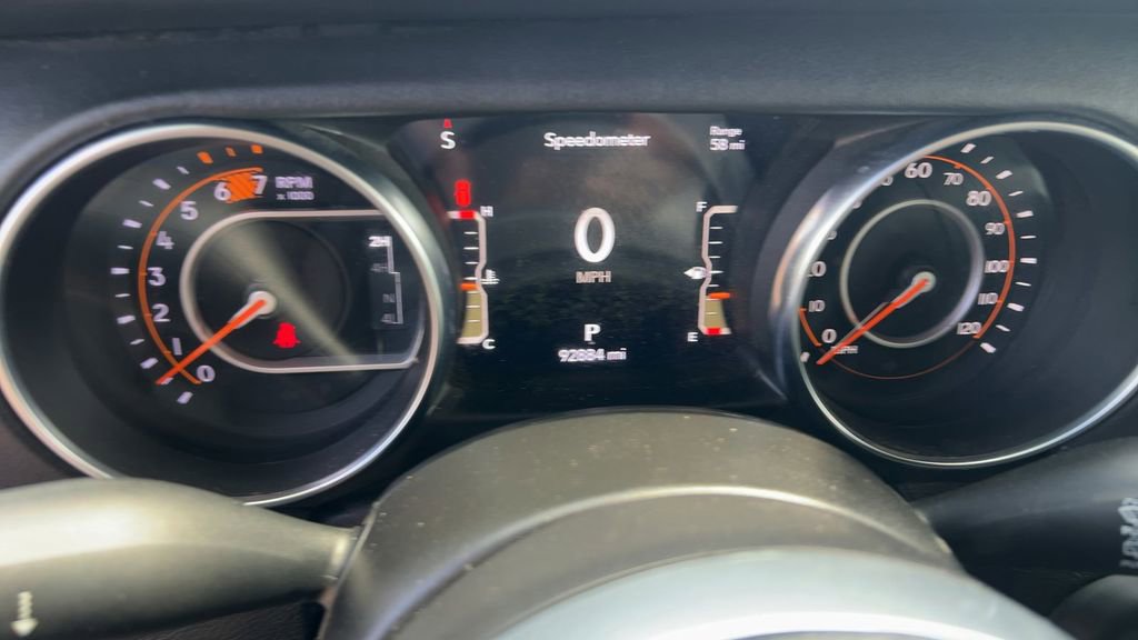 Used 2023 Jeep Wrangler Unlimited Sahara w/ Dual Top Group AWD/4WD image 12