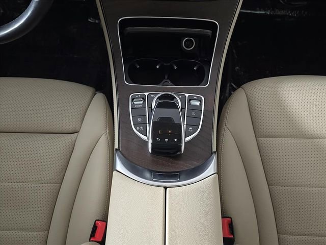 Used 2019 Mercedes-Benz GLC 300 4MATIC image 22