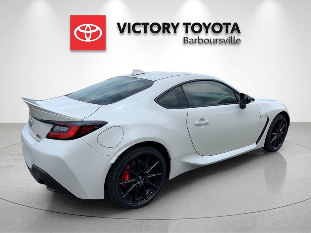 New 2026 Toyota GR86 Premium RWD image 7